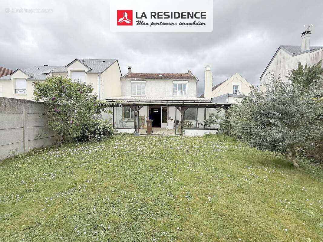 Maison à VELIZY-VILLACOUBLAY