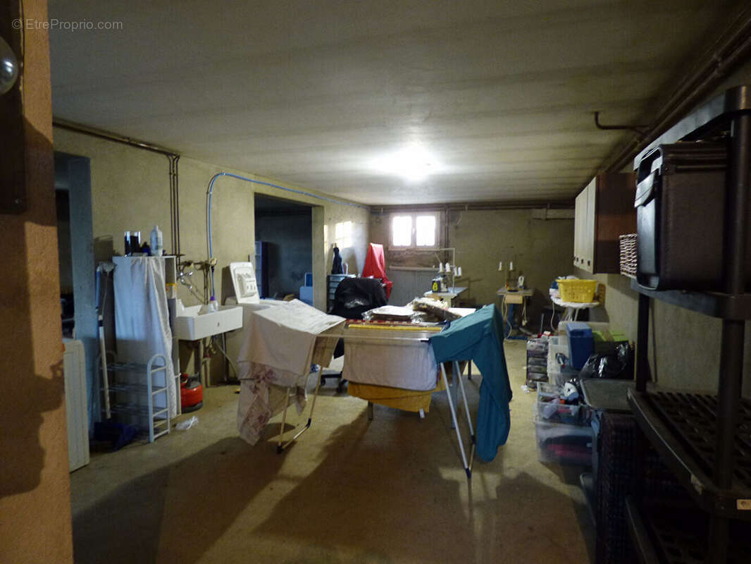 Maison Curciat Dongalon 4 pièce(s) 85 m2 - photo 9