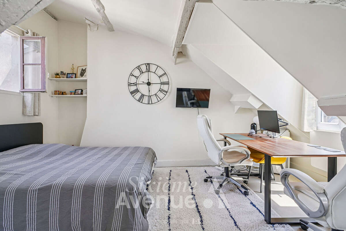 Appartement à PARIS-4E