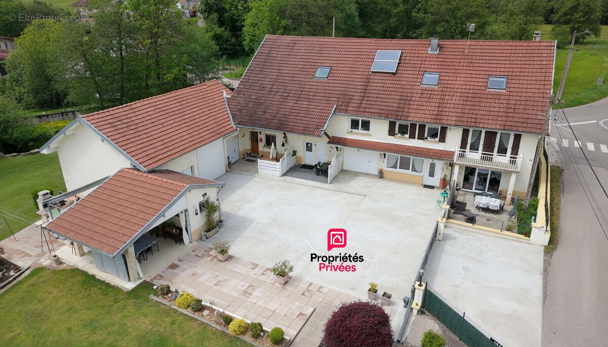 Maison 350 m² à Lachapelle-Sous-Chaux  - photo 18