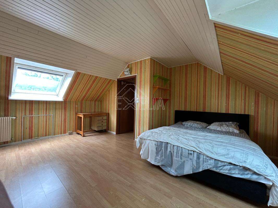 Maison à ROSNY-SUR-SEINE