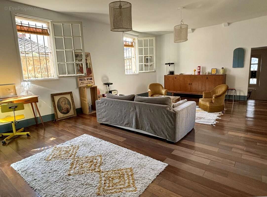 Appartement à ARLES