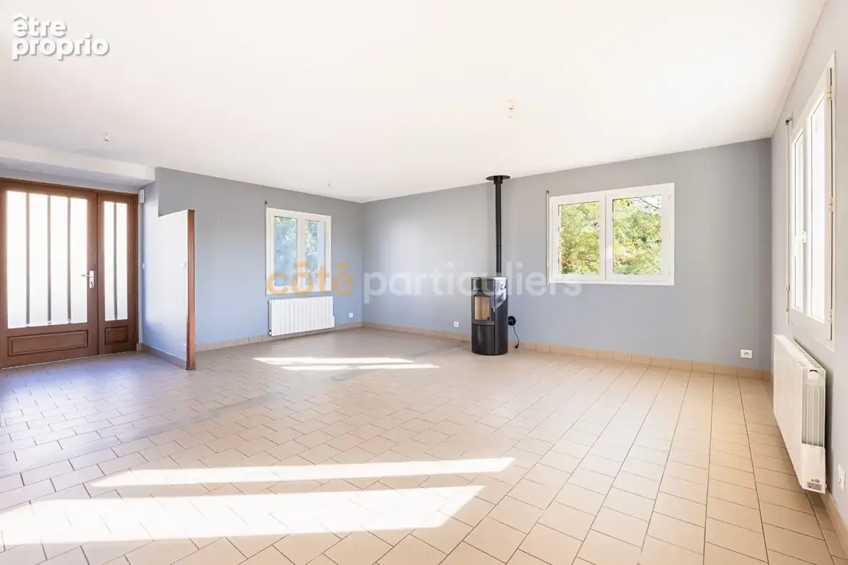 Oudon centre -- maison 115m² -- jardin -- garage - photo 3