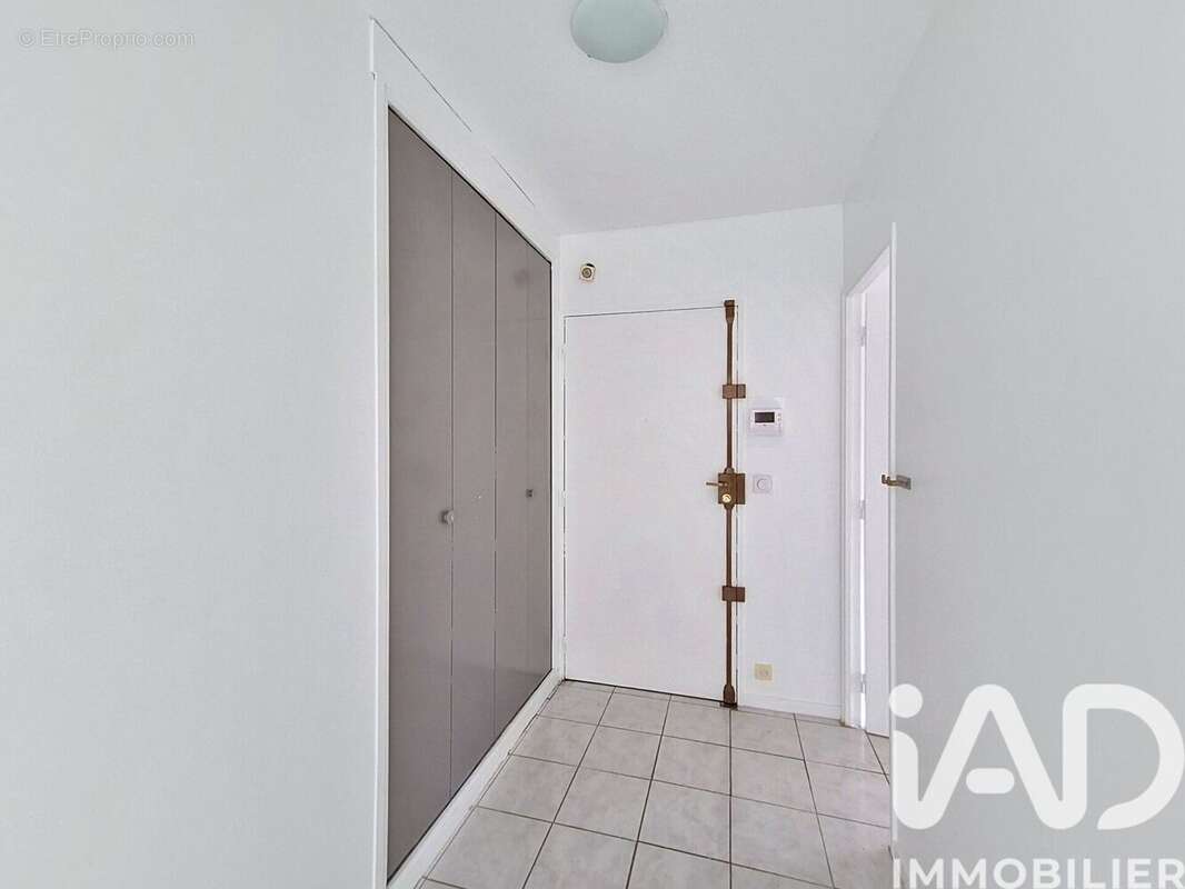 Appartement 63 m² à Gentilly  - photo 4