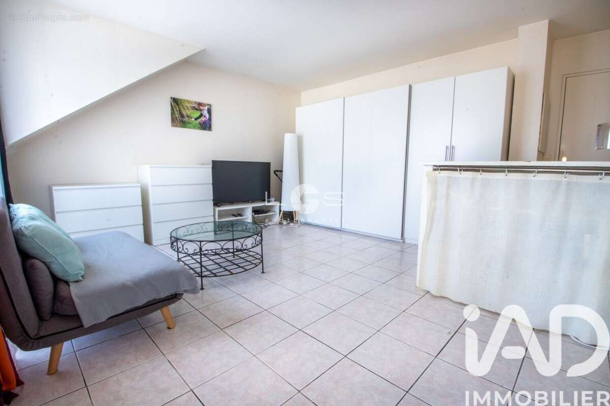 Photo 3 - Appartement à ROISSY-EN-BRIE