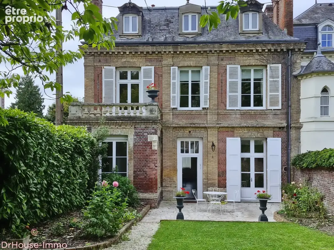 Maison 11 pièces 273 m² à vendre à Lisieux (14100) - photo 10