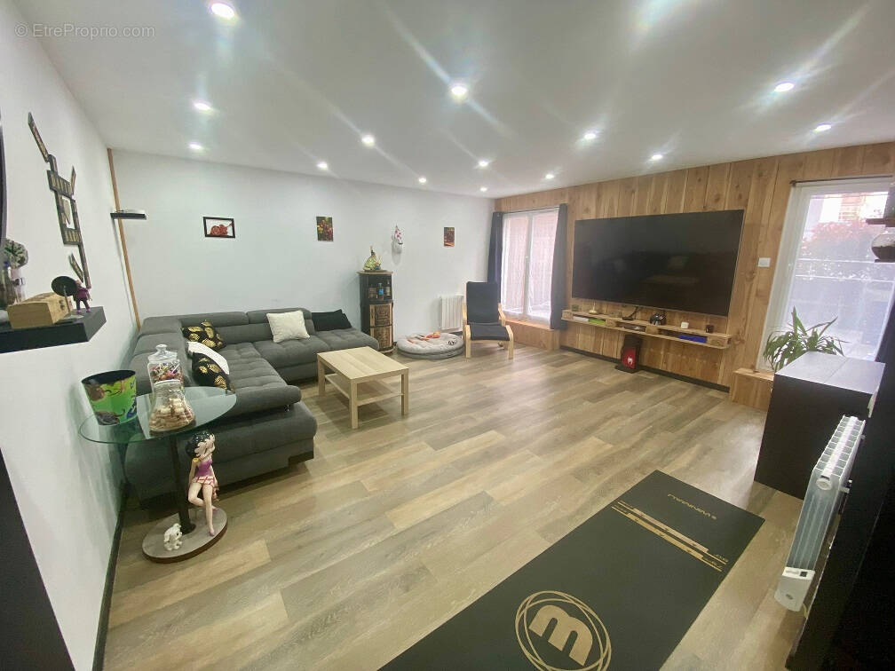 Appartement à CHAMPS-SUR-MARNE