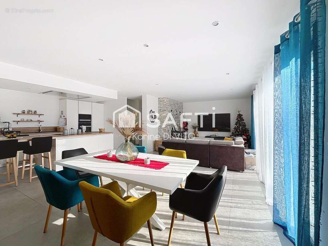 Photo 5 - Maison à PUGET-SUR-ARGENS