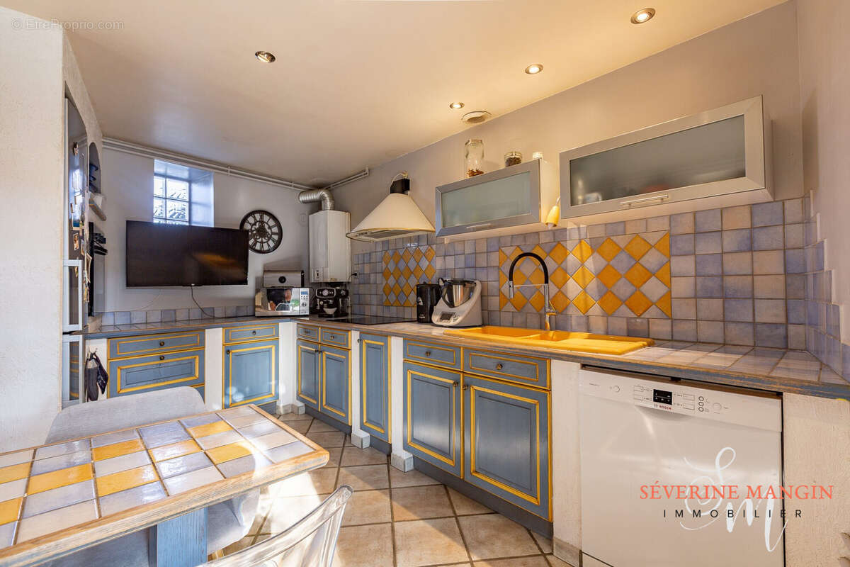 Maison à ROMANS-SUR-ISERE