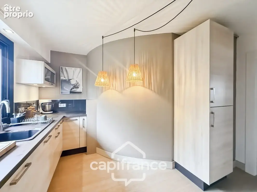 À VENDRE PONTIVY – Appartement rénové de plus de 73 m² au dernier étage, à 500 m du centre-ville - photo 9