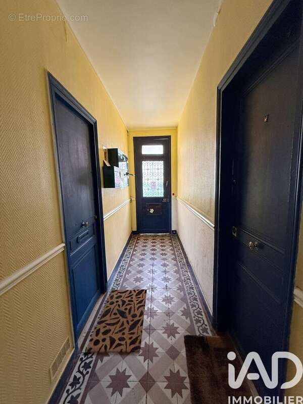 Photo 2 - Appartement à IVRY-SUR-SEINE