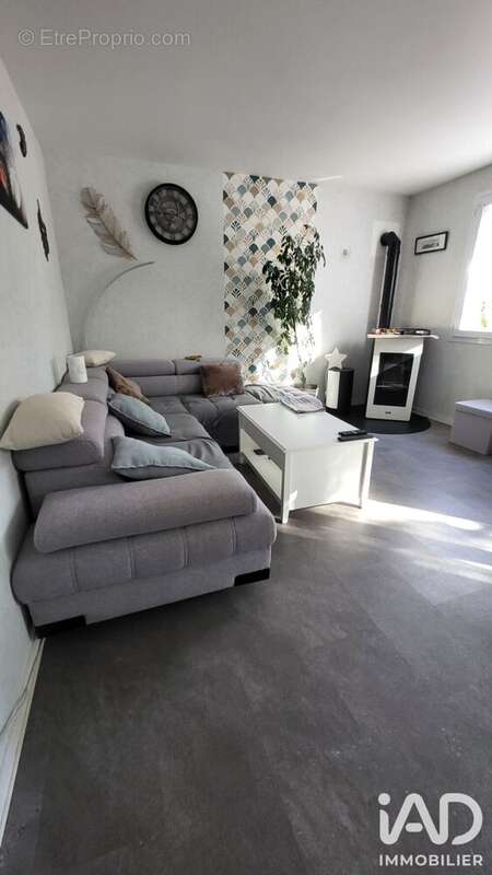 Photo 4 - Maison à LA SELLE-SUR-LE-BIED