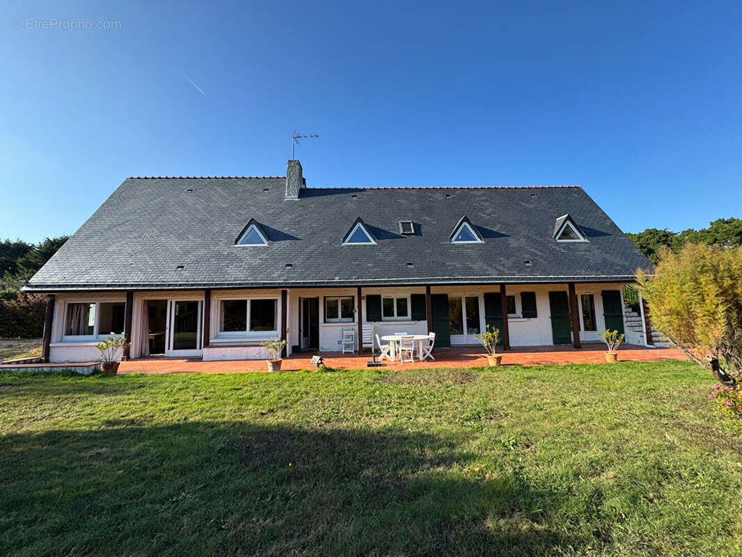 Maison à LE POULIGUEN