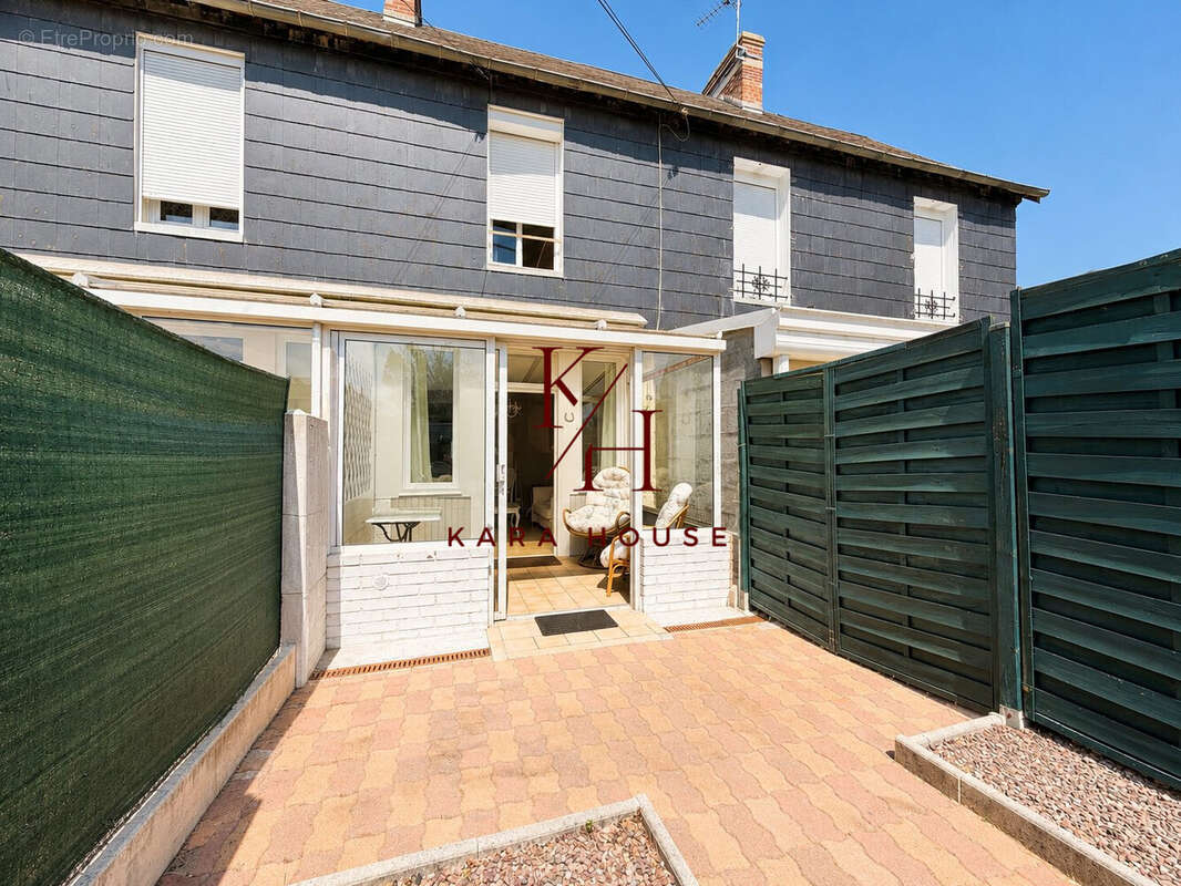 Maison 44 m² à Caen  - photo 9