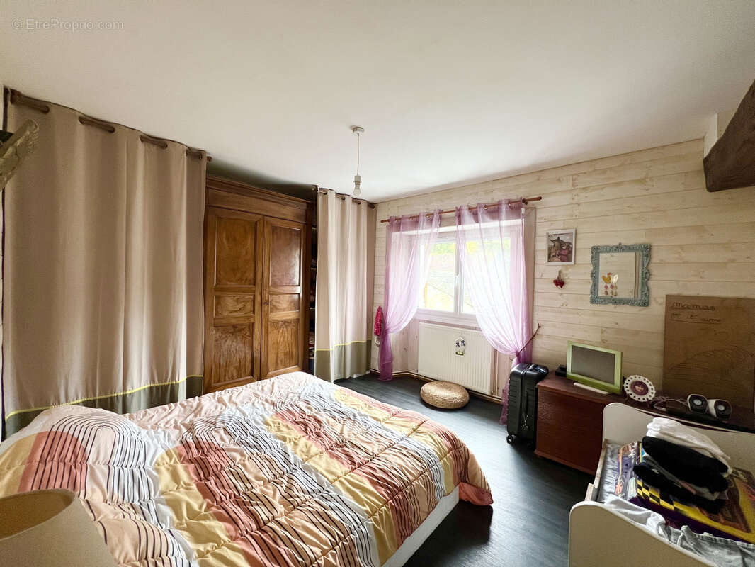 Maison à CHALAUTRE-LA-PETITE