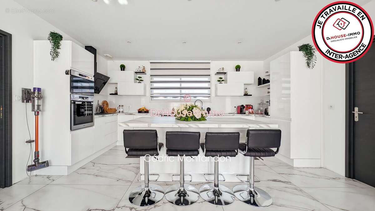 Maison à BLAINVILLE-SUR-ORNE