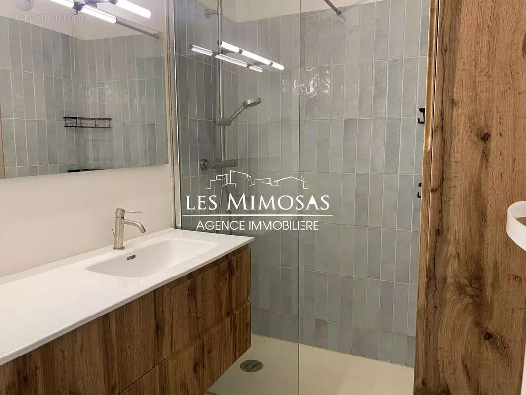 Appartement à FREJUS