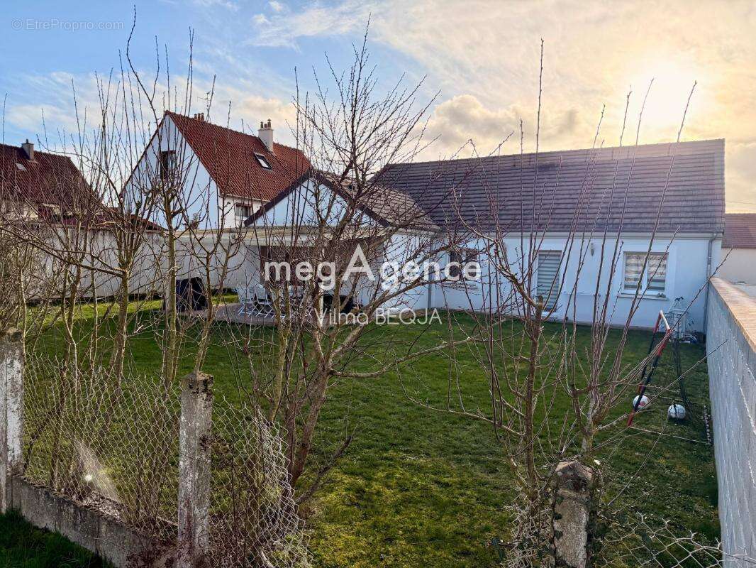 Maison à SAINT-CLEMENT