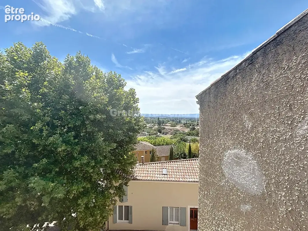 Caromb 120m2 habitables, 4 Chambres, une terrasse, un balcon - photo 3