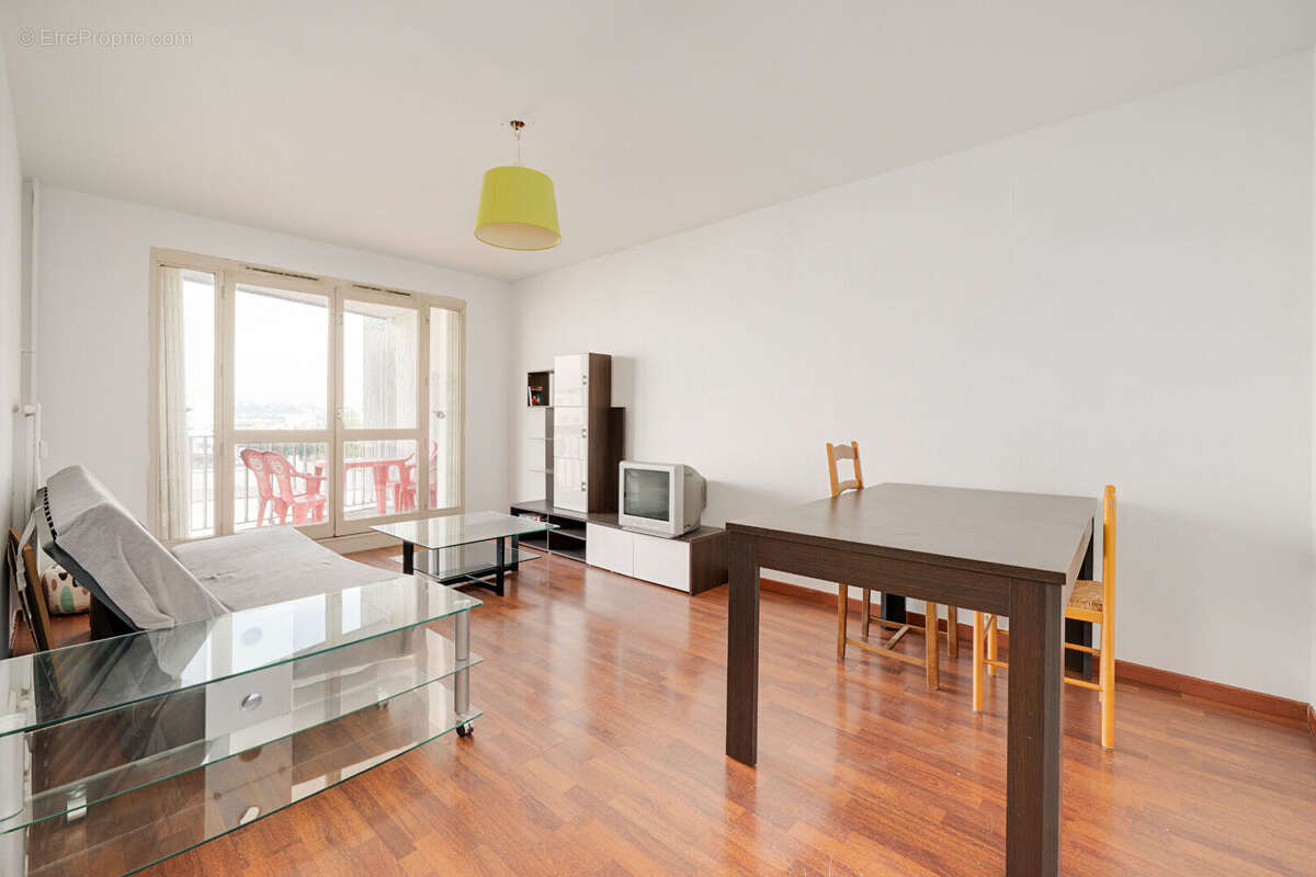 Appartement Vandoeuvre Les Nancy 4 pièce(s) 89.84 m2 - photo 2