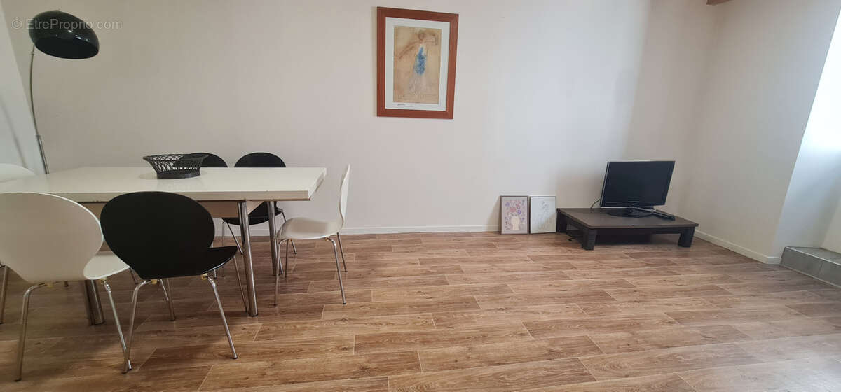 Maison de ville thermale - 95m2 plus terrasse toit 25m2 - plus garage et cave plain-pied - parfaite location - photo 16