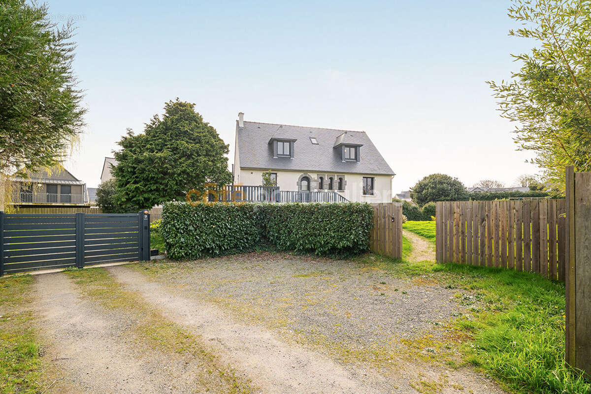 Maison familiale - 4 chambres - Sous-sol complet -Terrain 1 000 m² - photo 12