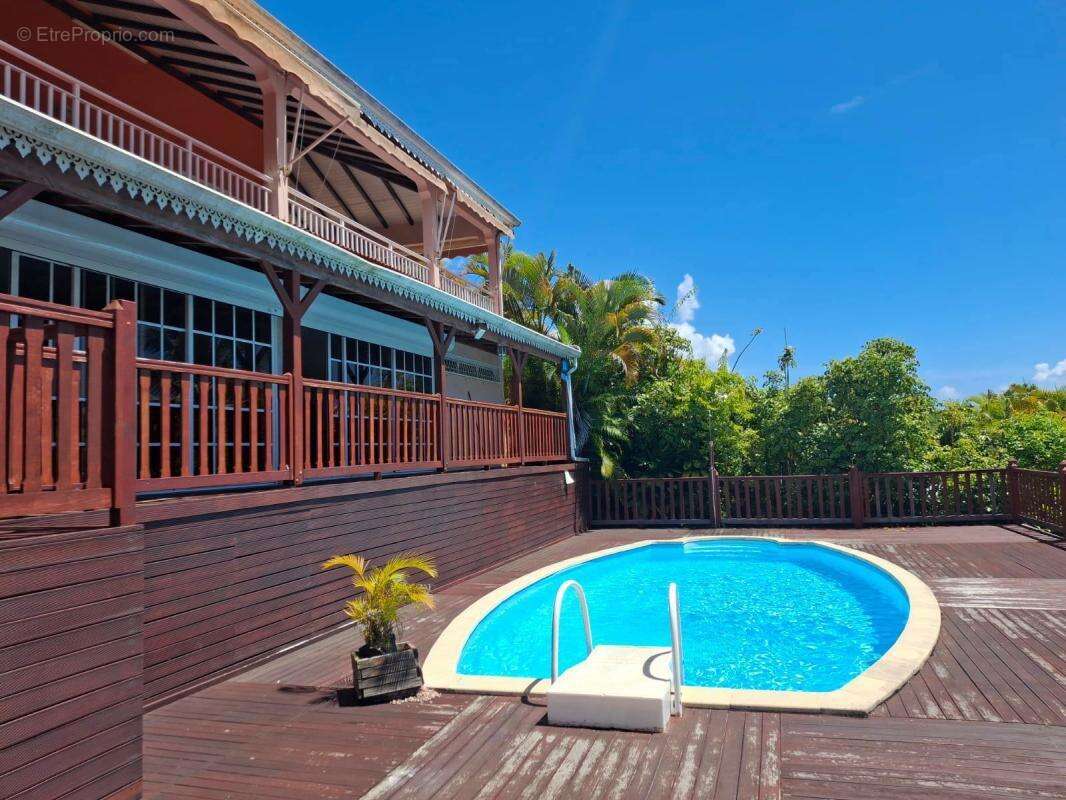 Maison à SAINTE-ANNE