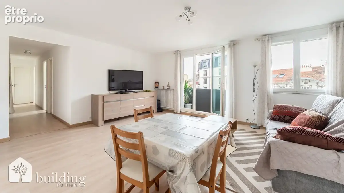 Courbevoie Kilford/Gare - Appartement 4 pièces de 81m² et 4 m² de balconnet - photo 3