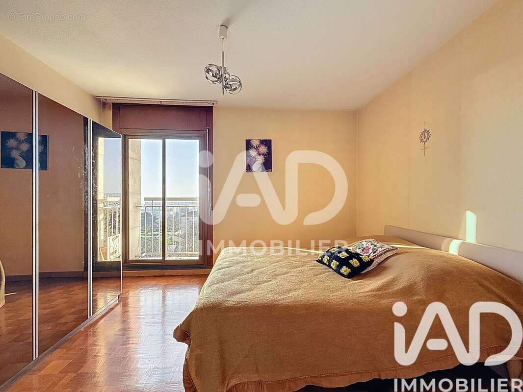 Photo 9 - Appartement à MARSEILLE-13E