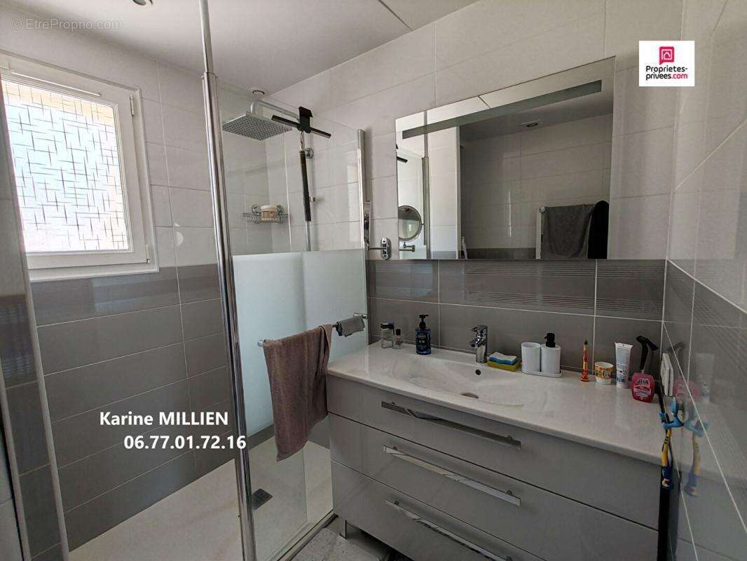 Maison à SAINT-REMY-SUR-AVRE