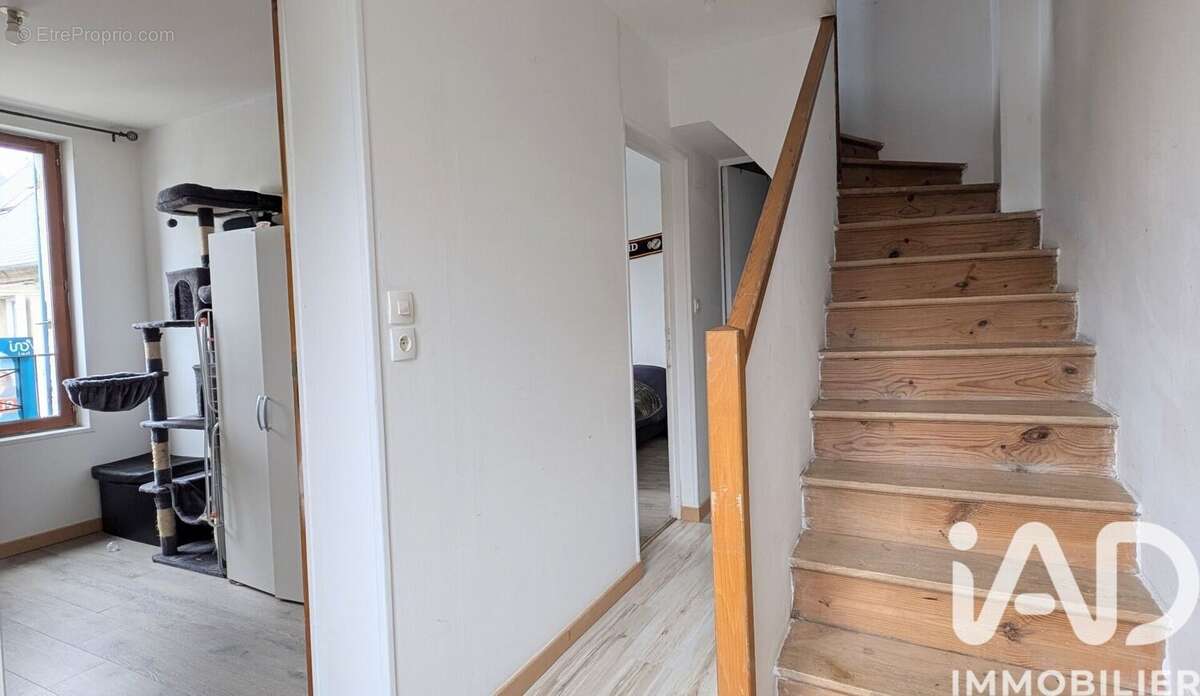 Photo 8 - Appartement à VIC-SUR-AISNE