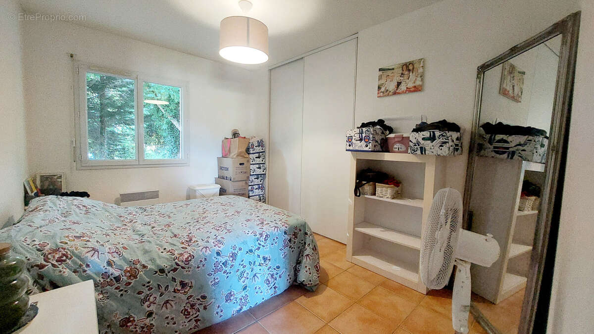 Maison de plain-pied de 102 m2 avec jardin de 1 200 m2   Proche La Réole - photo 6