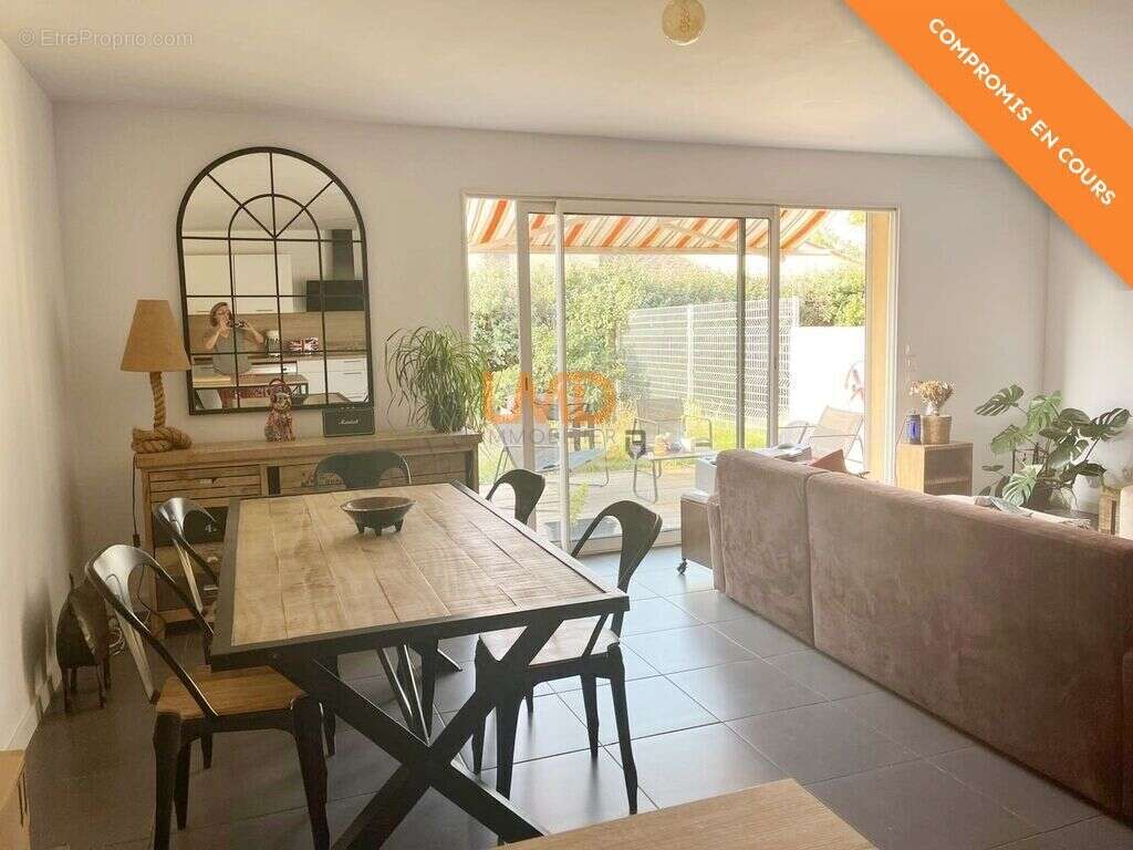 Maison à SAINT-FELIU-D&#039;AVALL