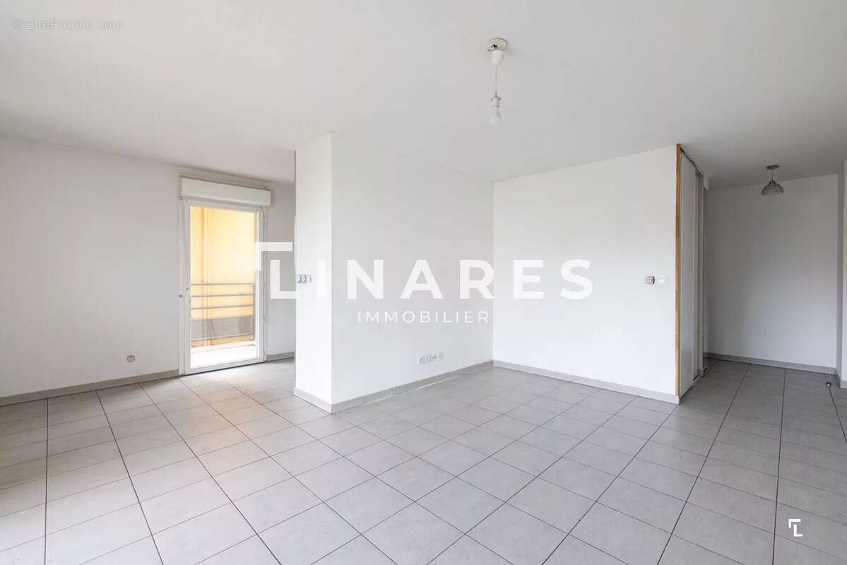 Appartement à MARSEILLE-10E