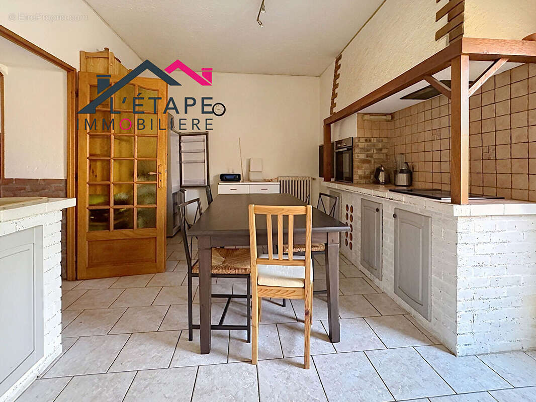 Maison 134m² - 6 pièces - Les Achards - photo 2