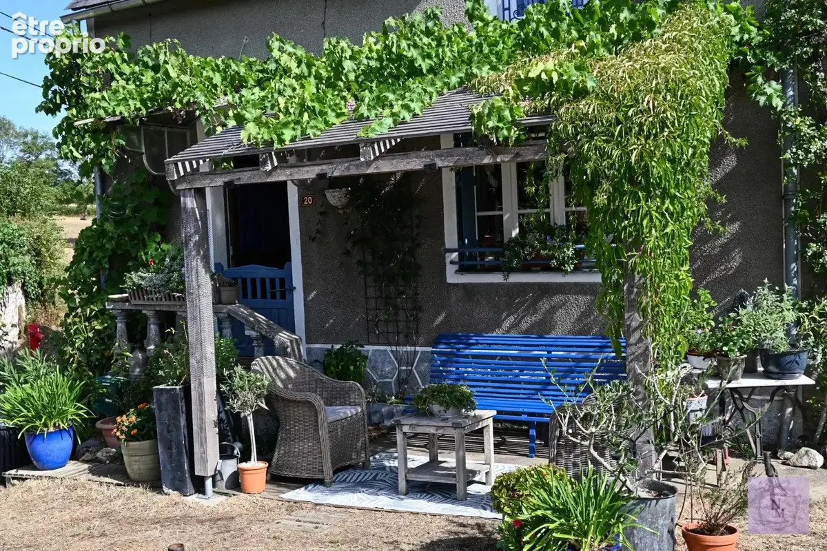 À vendre à Dun-sur-Grandry : Maison de charme avec atelier - photo 2