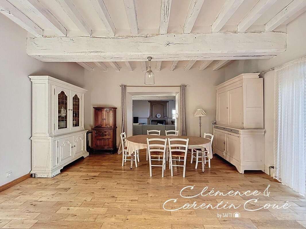 Photo 5 - Maison à BECON-LES-GRANITS