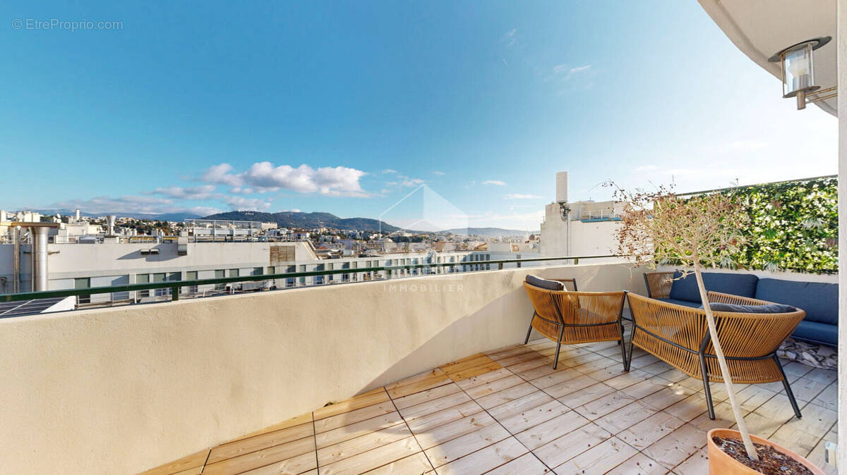 Appartement à NICE