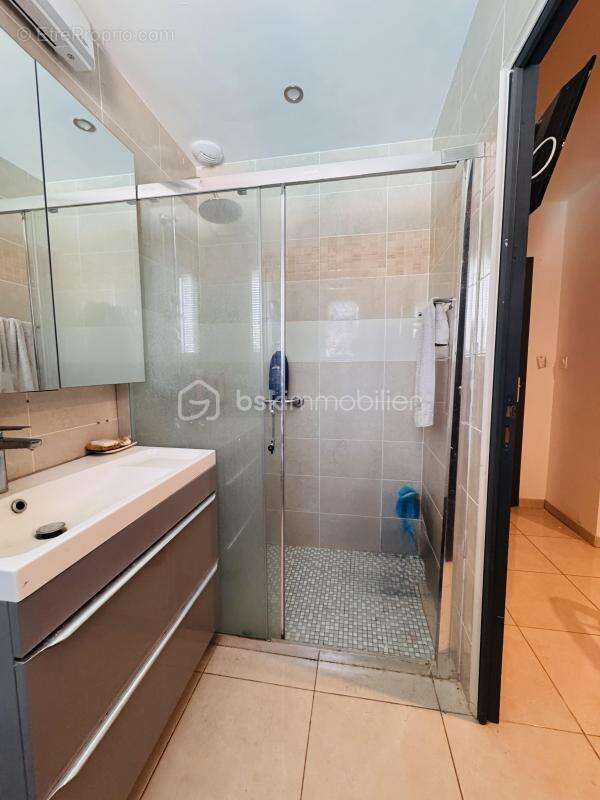 Maison 92 m² à Autignac  - photo 7
