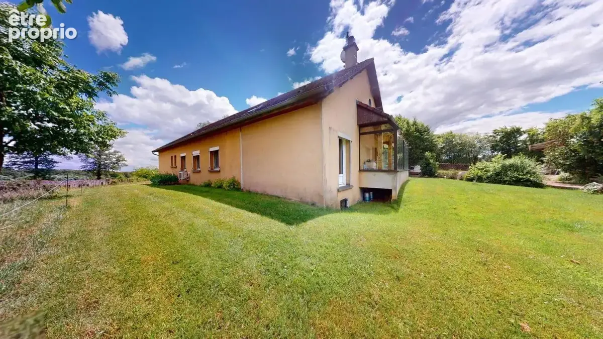 Maison-5 pièces-10 hectares - photo 2