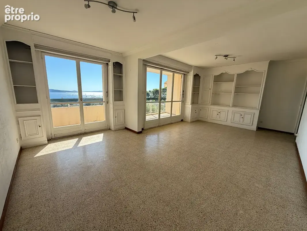 Appartement T3/4 avec vue mer panoramique et cave - photo 4