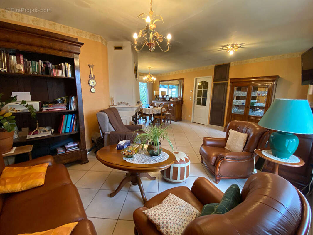 Maison à CHILLEURS-AUX-BOIS