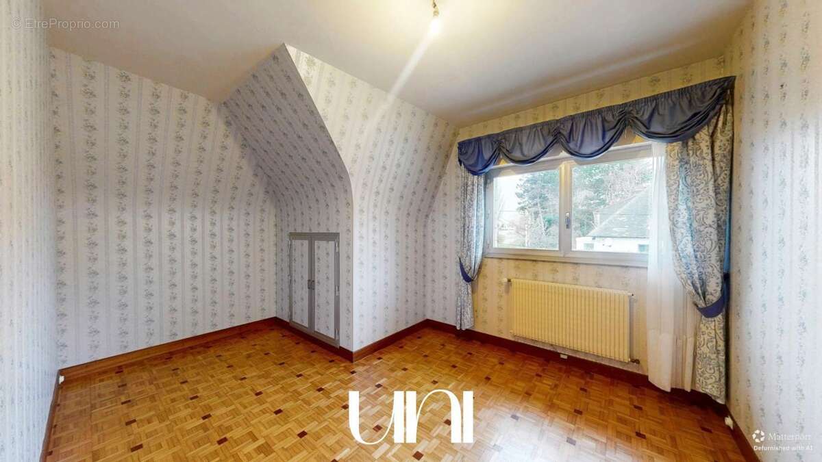 Maison à LOUVIGNY