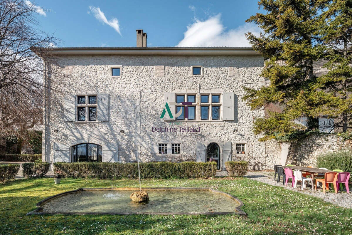 Maison à CLAIX