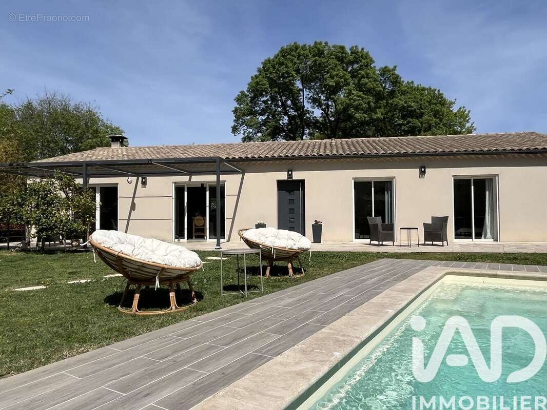 Maison 151 m² à Sanilhac-Sagries  - photo 3