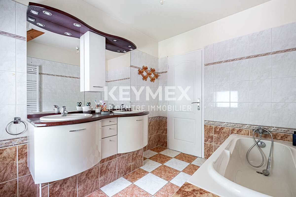 Maison à LA BAULE-ESCOUBLAC