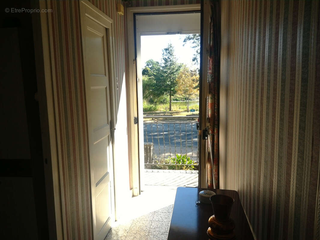 Maison à VENDENESSE-SUR-ARROUX