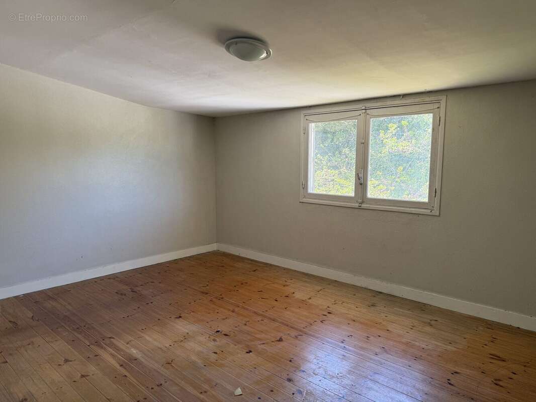 Maison à MESCHERS-SUR-GIRONDE