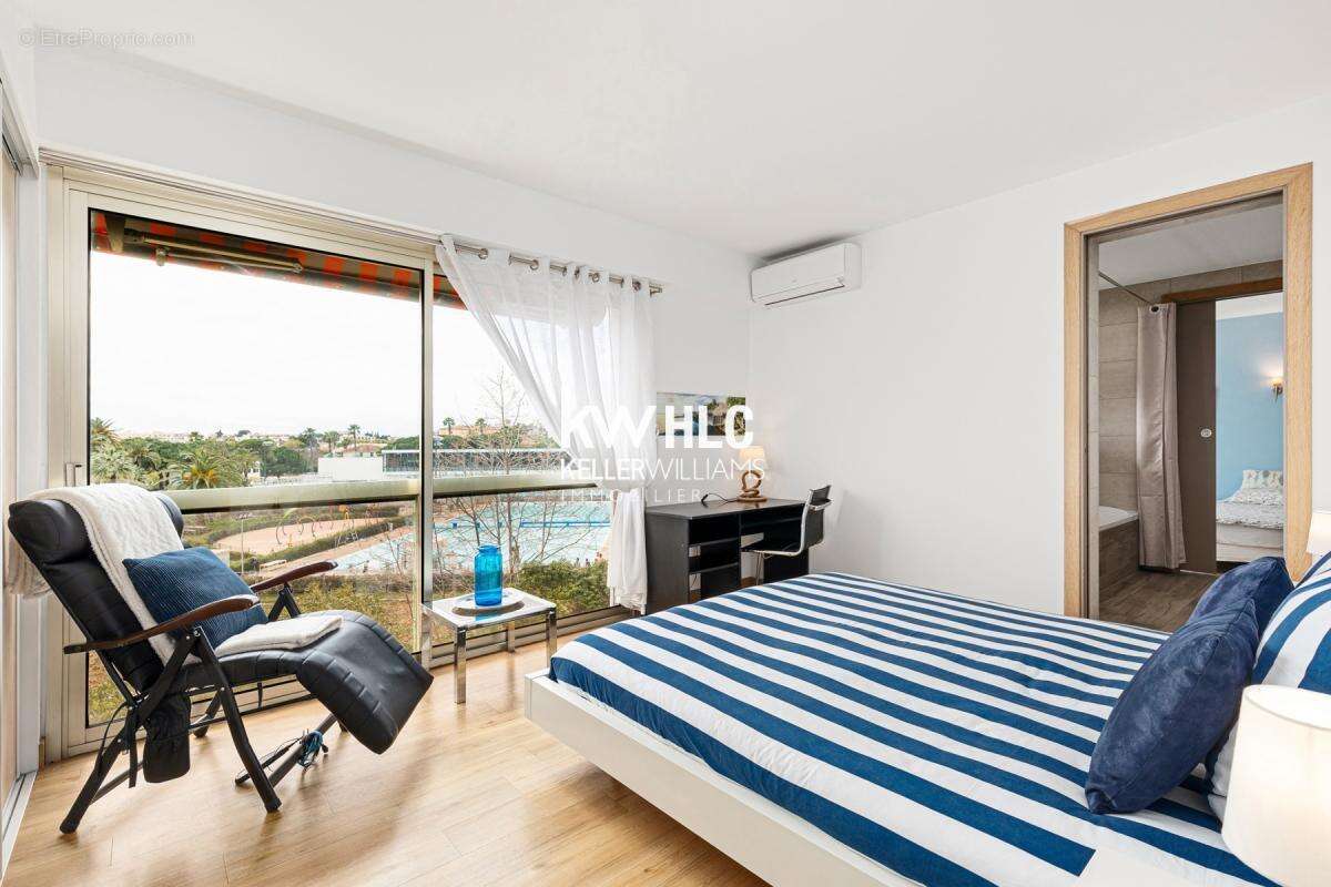 Appartement 4 pièces avec vue Port Vauban, mer et montagnes – Antibes - photo 8
