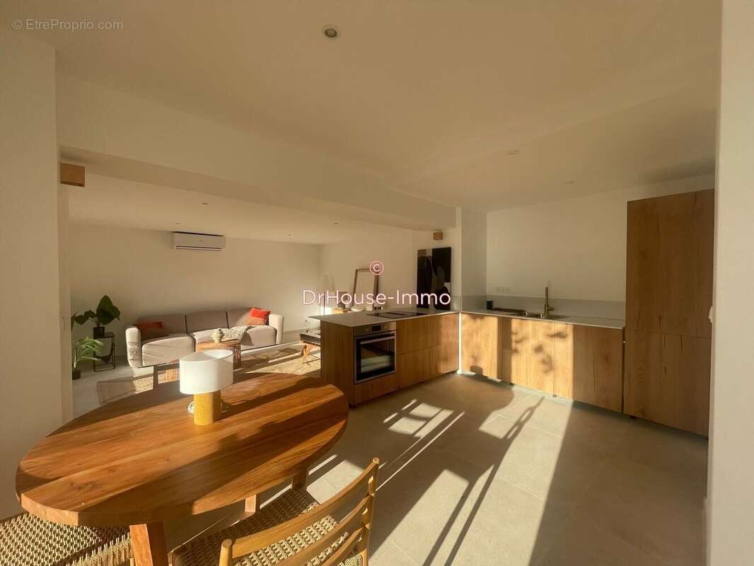 Maison à MARSEILLE-8E